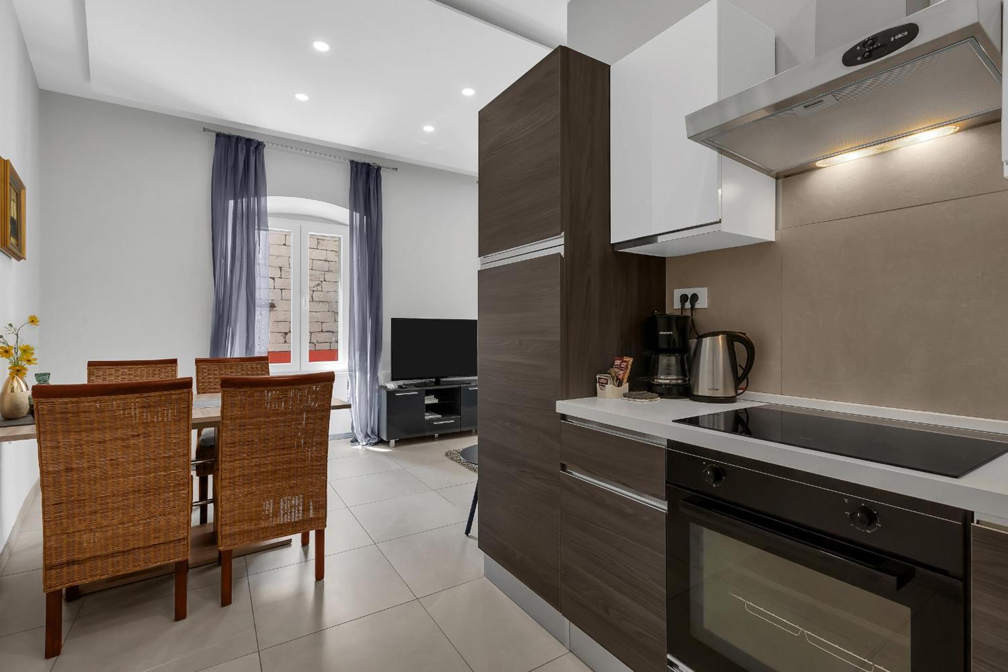 City Center Apartment Dvor Kalalarga Μακάρσκα Εξωτερικό φωτογραφία