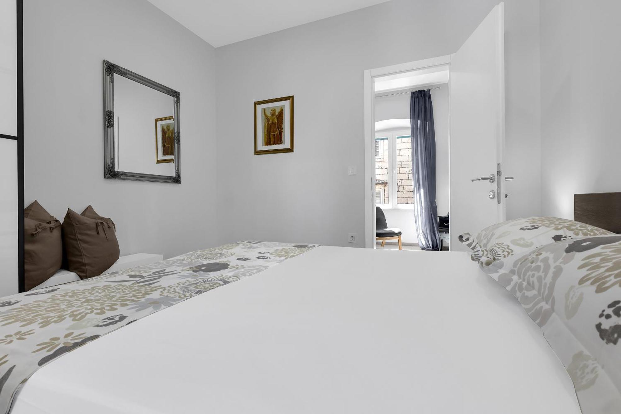 City Center Apartment Dvor Kalalarga Μακάρσκα Εξωτερικό φωτογραφία